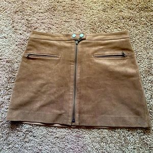 BCBG brown mini skirt